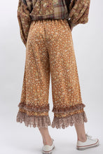 Load image into Gallery viewer, Floral Printed With Lace Trim Elastic Waist Pants

