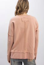 Load image into Gallery viewer, Bluevelvet -Sitting Bull Print Long Sleeve Pullover
