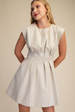 Load image into Gallery viewer, Round Neck Waist Pleated Midi Dress

