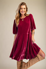 Load image into Gallery viewer, Bubble Sleeve Velvet Dress
