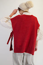 Load image into Gallery viewer, Teddy Bear Front Knitted Sweater Vest
