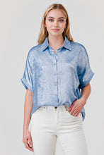 Load image into Gallery viewer, Pixi + Ivy - Short Sleeve Collared Button Down Metallic Top - Blue
