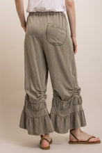 Load image into Gallery viewer, Bluevelvet - Cinched Ruffle Hem Bloomer Pants
