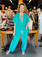 Load image into Gallery viewer, Davi &amp; Dani - Washed Pleat Top &amp; Pants Set - Emerald
