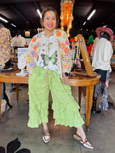 Load image into Gallery viewer, Indi &amp; Sai - Frill Bloomer Chartreus
