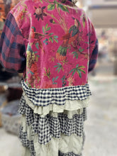 Load image into Gallery viewer, A Rare Bird - Velvet V Jacket
