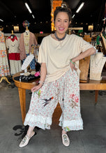 Load image into Gallery viewer, I Love Linen - Basic Tee
