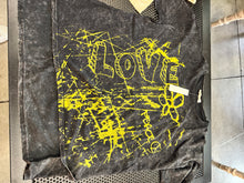 Load image into Gallery viewer, I Love Linen - Graffitti  Tee
