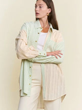 Load image into Gallery viewer, J.NNA - Stripe Oversize Top Green
