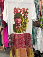 Load image into Gallery viewer, Indi and Sai - Upcycle Kantha Band Tee One OF The Kind

