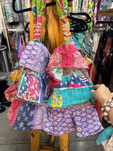 Load image into Gallery viewer, Indi &amp; Sai - Ruffle Kantha Bag
