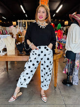 Load image into Gallery viewer, Oddi - Polka Dot Printed Barrel Denim Pants
