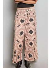 Load image into Gallery viewer, Pol - Elasticized Back Waistband Geometric Star Pant Pink
