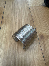 Load image into Gallery viewer, The King Collection - Wire Bracelet
