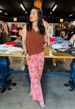 Load image into Gallery viewer, Floral Printed Washed Stretch Twill Pants
