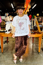 Load image into Gallery viewer, I Love Linen - Velvet Harem Pant
