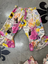 Load image into Gallery viewer, HC-COCO &amp; RORO EYELET BLOOMER
