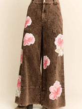 Load image into Gallery viewer, Davi &amp; Dani - Floral Print Wide Leg Denim Pants
