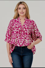 Load image into Gallery viewer, Devon Half Sleeve  Print Loose Top
