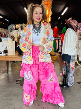 Load image into Gallery viewer, Indi &amp; Sai - Swan Frill Eyelet Bloomer Pink
