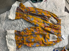 Load image into Gallery viewer, Kantha Bloomer One Size
