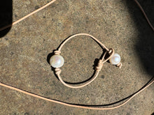 Load image into Gallery viewer, HC - Singel Lady  Pearls ( 12mm) Bracelet 6,5" - 7.5"
