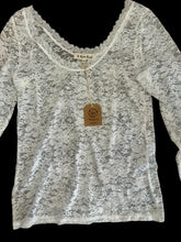 Load image into Gallery viewer, A RARE BIRD - Lace Vintage Layer Shirt
