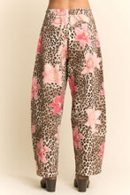 Load image into Gallery viewer, Davi &amp; Dani - Leopard Floral Print Relaxed Wide Leg Pants
