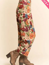 Load image into Gallery viewer, Davi &amp; Dani - Flower Mesh Cargo Joggers
