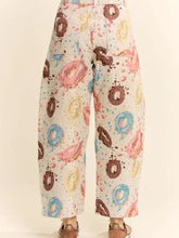 Load image into Gallery viewer, Davi &amp; Dani - Printed Tapestry Barrel-Leg Pants
