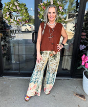 Load image into Gallery viewer, Summer Breeze Sweater Vest
