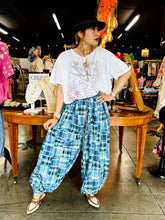 Load image into Gallery viewer, Indi &amp; Sai - "Take Only " Vintage Tee
