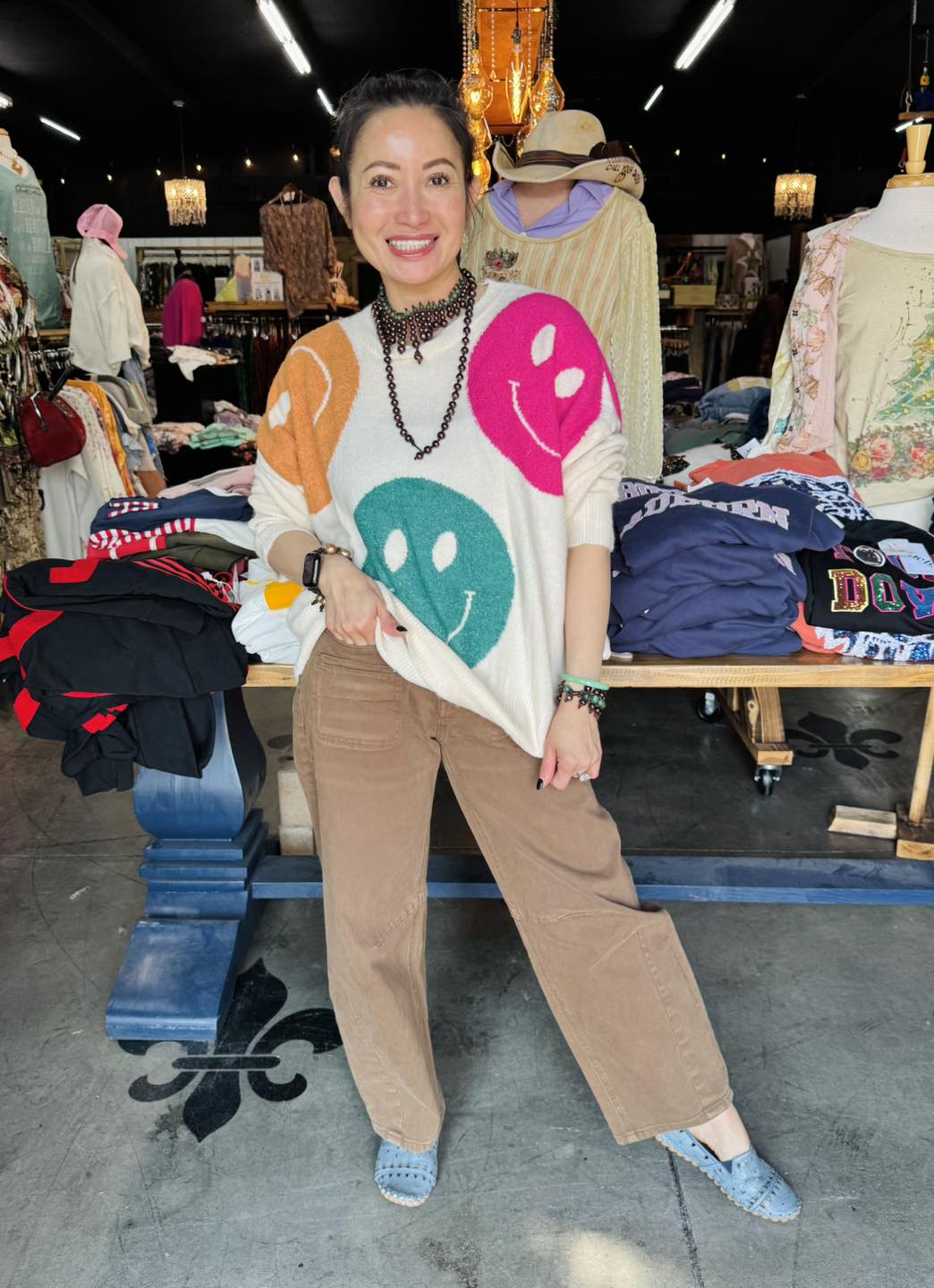 Davi & Dani - Smiley Face Sweater - Cream