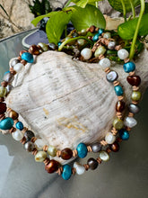Load image into Gallery viewer, Multicolor Pearls  Lady Necklace 18”
