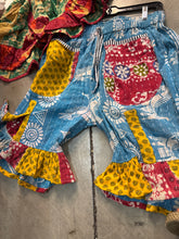 Load image into Gallery viewer, HCWL - Yoyo Slit Ruffle Shorts
