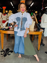Load image into Gallery viewer, HC - Chic Denim Trim Shirt
