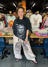 Load image into Gallery viewer, I Love Linen - Tiger Print Cuff Pants
