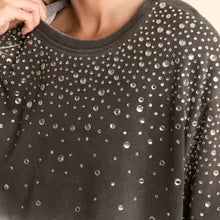 Load image into Gallery viewer, Davi &amp; Dani - Rhinestone Ombre Sweatshirt and Shorts Set
