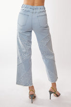 Load image into Gallery viewer, Davi &amp; Dani - Wide Opening Denim Ditsy Floral And Paisley Print Pants
