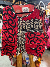 Load image into Gallery viewer, Indi and Sai - Kantha Sleeveless Button Top One Size
