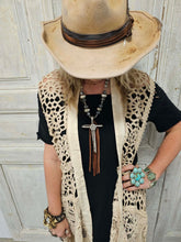 Load image into Gallery viewer, A Rare Bird -  Mag Duster
