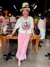 Load image into Gallery viewer, Tutu Frog Tee
