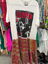 Load image into Gallery viewer, Indi and Sai - Upcycle Kantha Band Tee One OF The Kind
