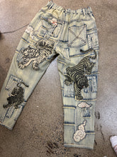 Load image into Gallery viewer, TIGER JEANS
