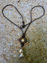 Load image into Gallery viewer, HC - Sunshine Gold/Black Pearls 5 Ways Wear Necklace
