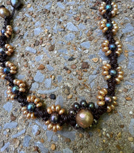 Load image into Gallery viewer, HC - Sunshine Gold/Black Pearls Choker
