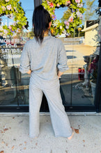 Load image into Gallery viewer, HC - CoCo Snuggle Top Side  Leopard
