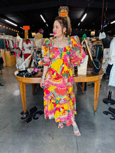Load image into Gallery viewer, HCWL - It Just A Tropical Dress

