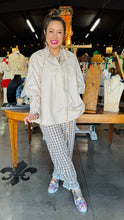 Load image into Gallery viewer, Oddi - Plaid Balloon Pants
