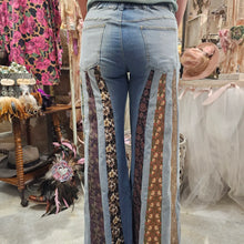 Load image into Gallery viewer, A Rare Bird -  Vintage Tie Jeans
